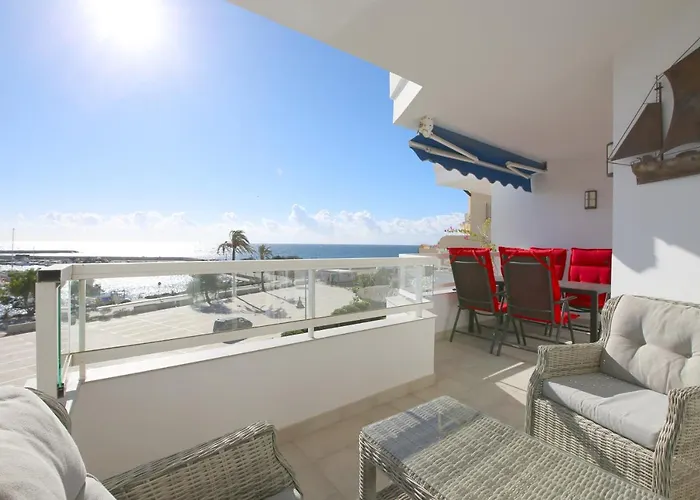 Estepona Port Apartment Aguila