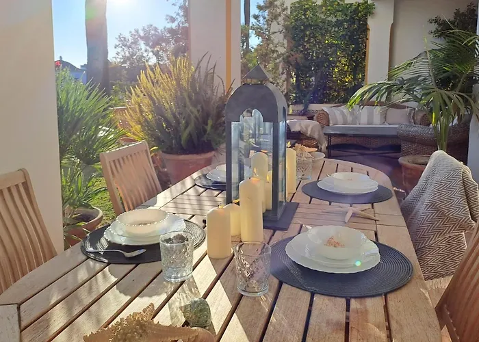 Noctua Lovely 4 Bedroom House And Pool