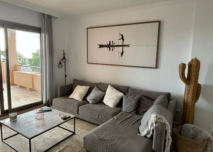 Elegant Apartment, Stunning Views, Fully Renovated In La Hacienda Del Senorio De Cifuentes