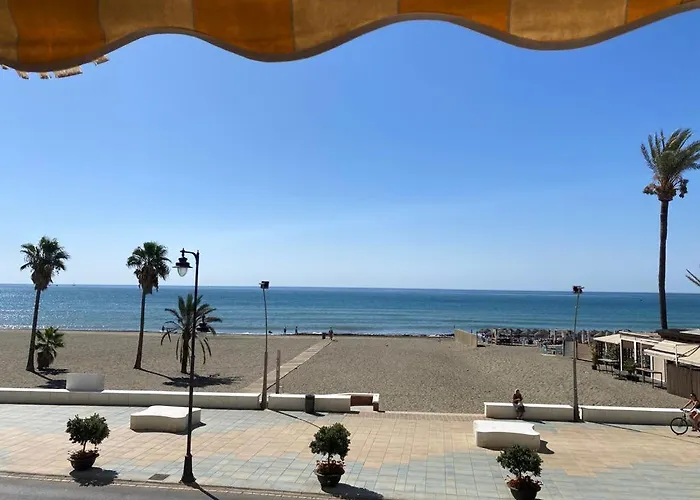 Beautiful Flat With Sea View In The City Center