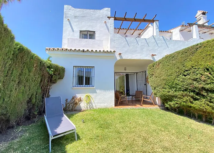 Townhouse W/Sea View & Garden