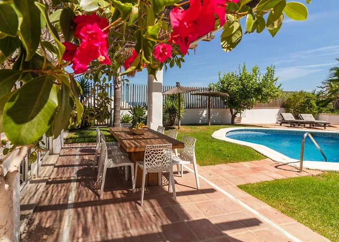 Luxury Villa With Stunning Sea Views, 600M From The Beach And The Port, Private Pool, Walking Distance To The Old Town And All Amenities