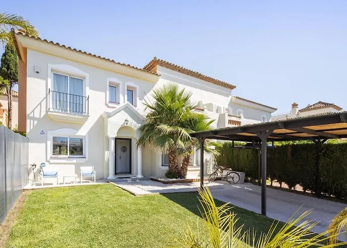 Lovely House Near The Beach