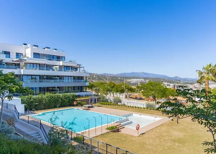 Modern Apartment With Sea View