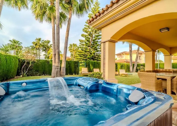 Cozy Villa In Marbella-Estepona