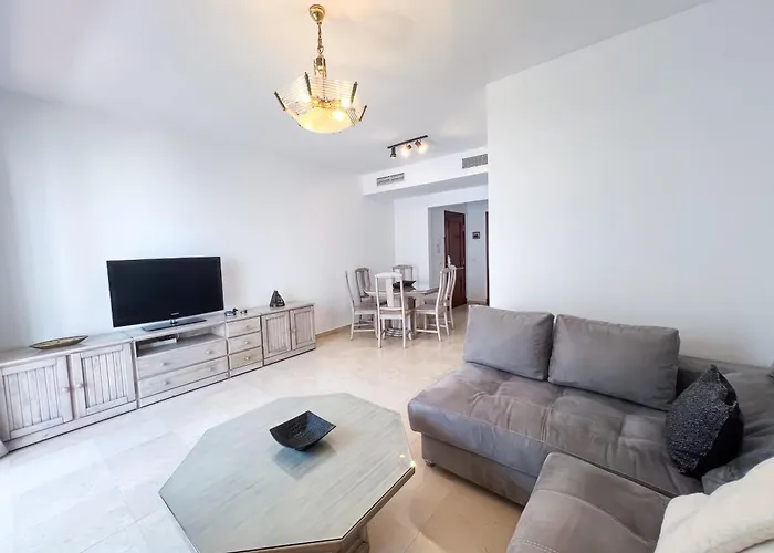 Family Holiday Apartment In Estepona