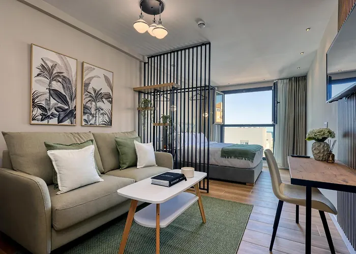 Palm Suites