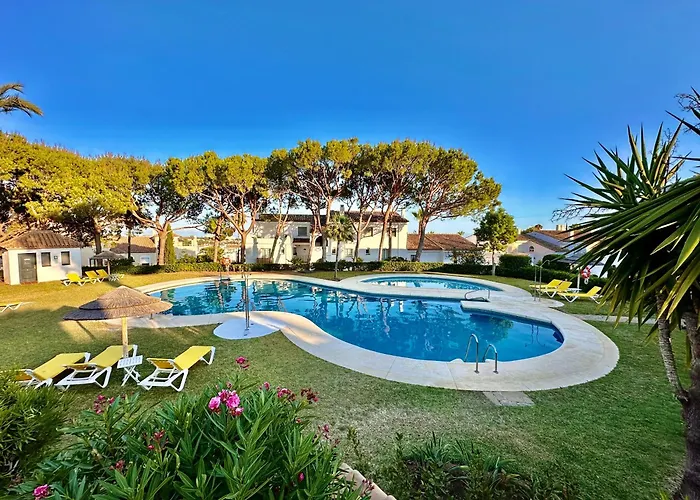 Magnifique Town House 2 Ch , 2 Sdb Sur Un Golf
