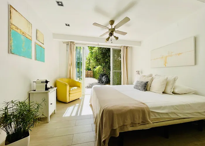 Superhosts Suites Estepona