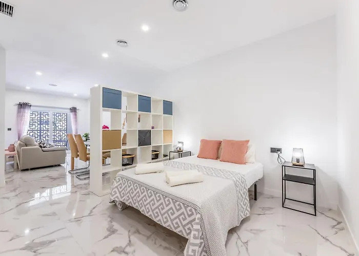 Apartamentos Mediterraneo Estepona L-Ll