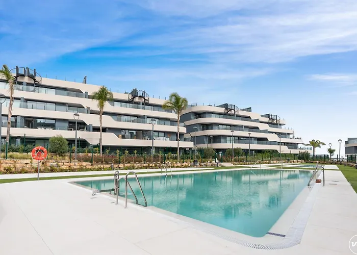 Vivi Homes - Eros Luxury, Pool, Sauna, Gym & Terrace