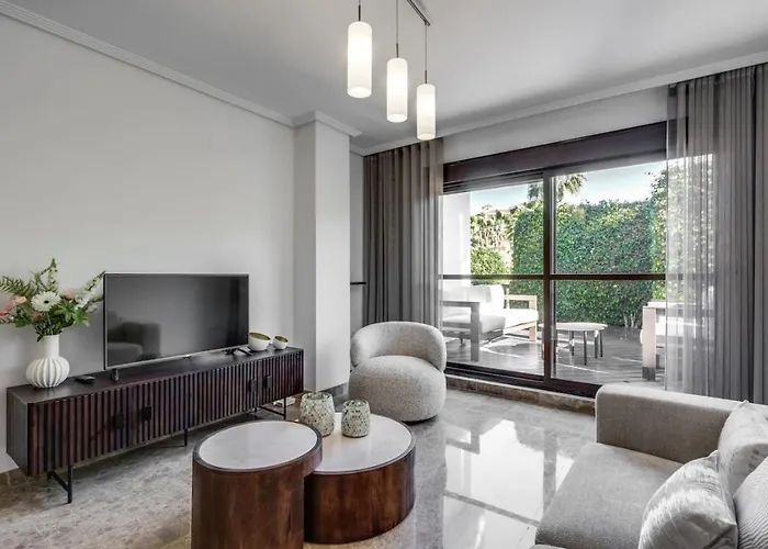 Heerlijke Prive Tuin In Golf Hills Estepona