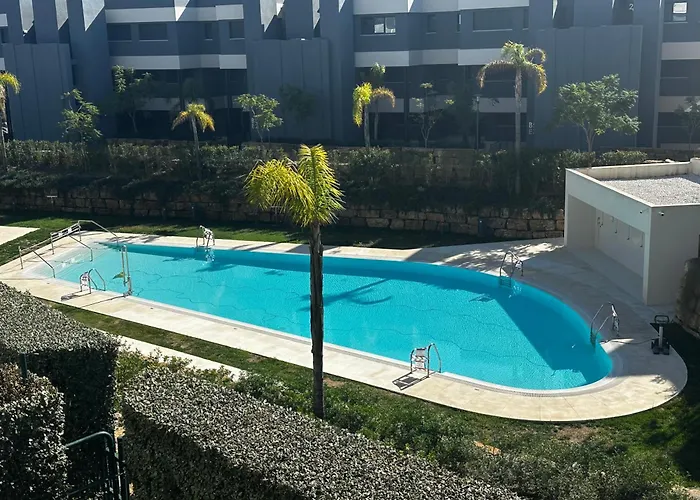 Oasis 325, Estepona
