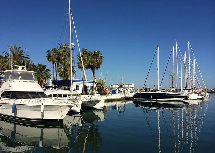 Estepona Port Apartment
