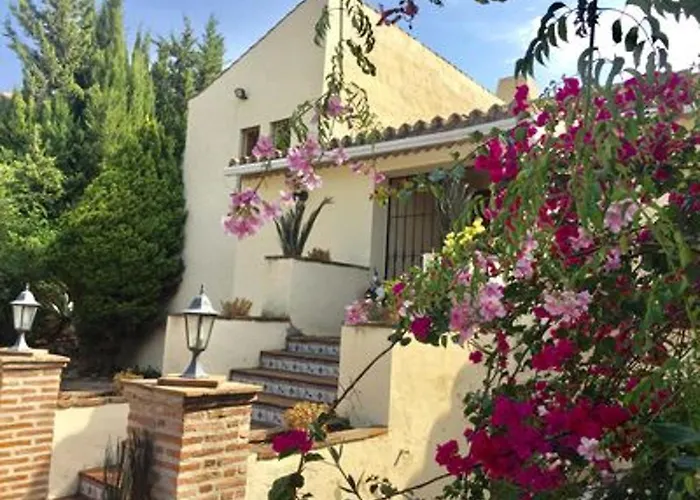 Villa With 5 Bedrooms In Estepona, With Wonderful Sea View, Private Po
