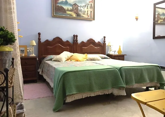 Villa With 4 Rooms In Estepona, Malaga, With Wonderful Sea View, Priva