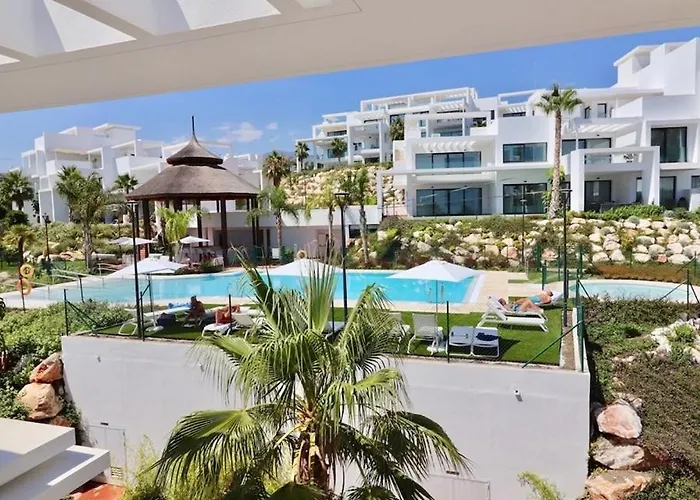 Siempre Mas Penthouse Atalaya Hills Golf Marbella 2 Large Bedrooms 4 Guests