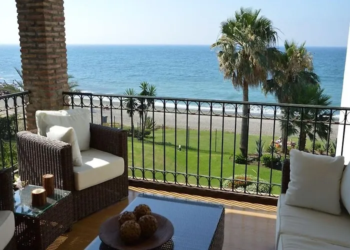 Hb First Beach Line Apartment In Hacienda Beach Roomservice