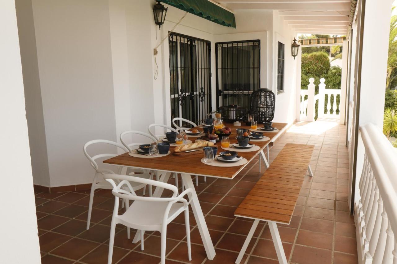 Camachuelo Holiday *