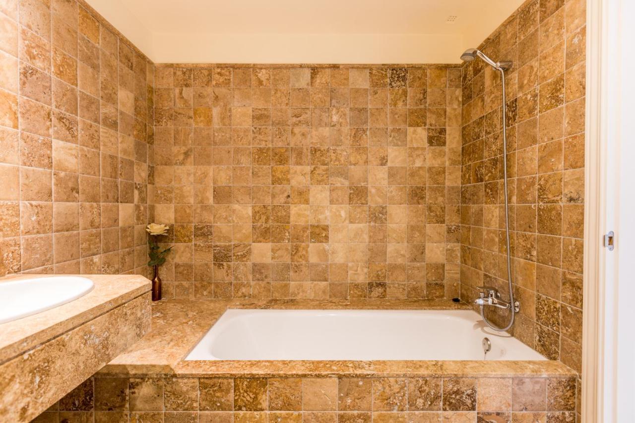Apartamento Luxury In Benatalaya Estepona