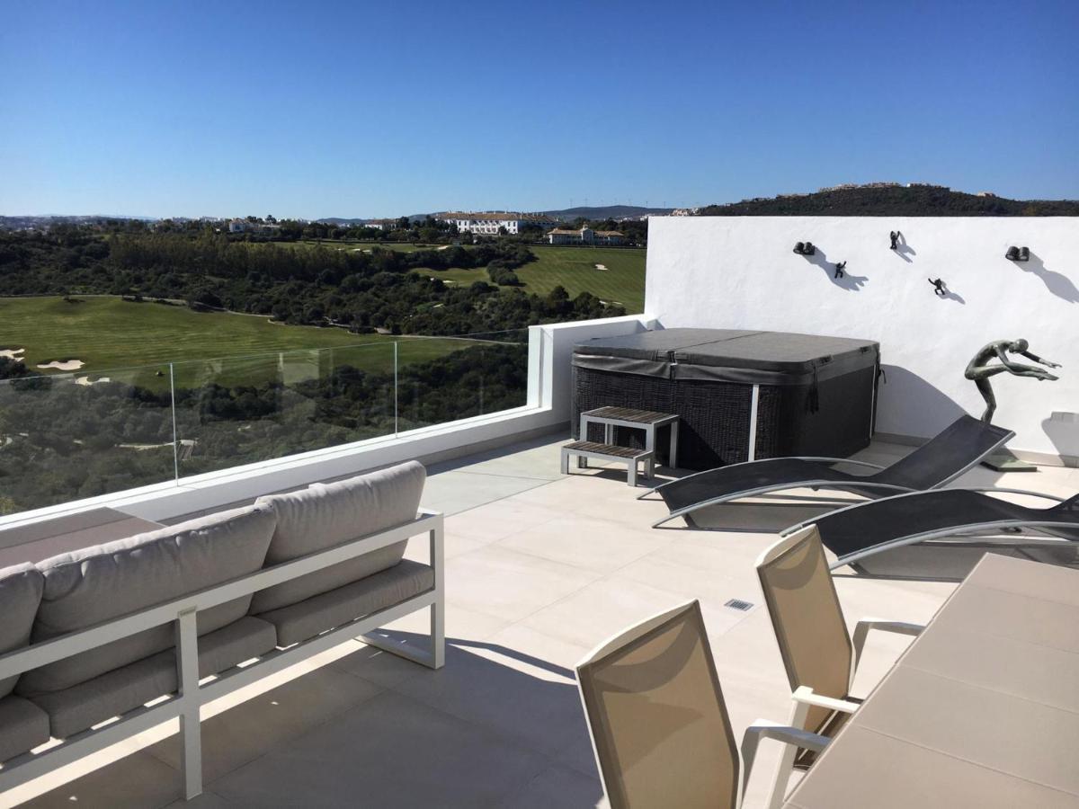 Appartement-penthouse De Luxe Cortesin Le Golfeur Apartment *