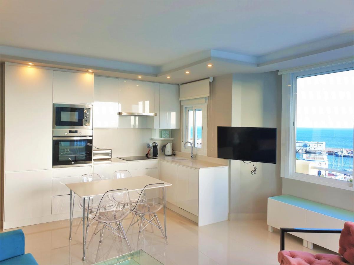 Fabulous In Front Of Sea & Marina With Incredible Views Estepona