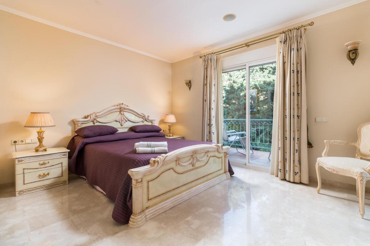 Paraiso Villa *