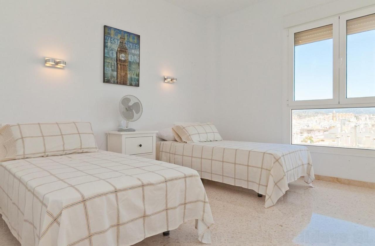 Larada * Estepona