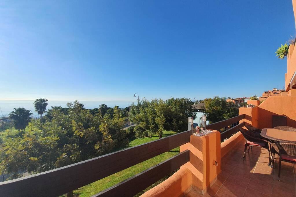 Apartment Playa Del Angel Estepona