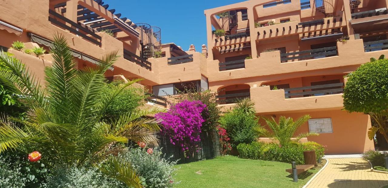 Sea & Village Playa Del Angel Estepona