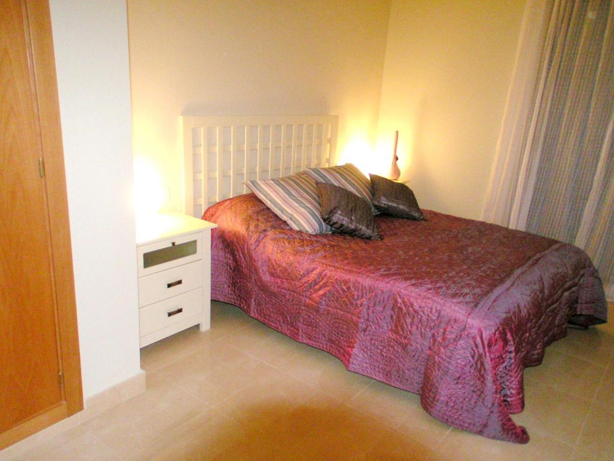 Salinas. For 4. Terrace/parking/pools/gym/4mins Apartment *