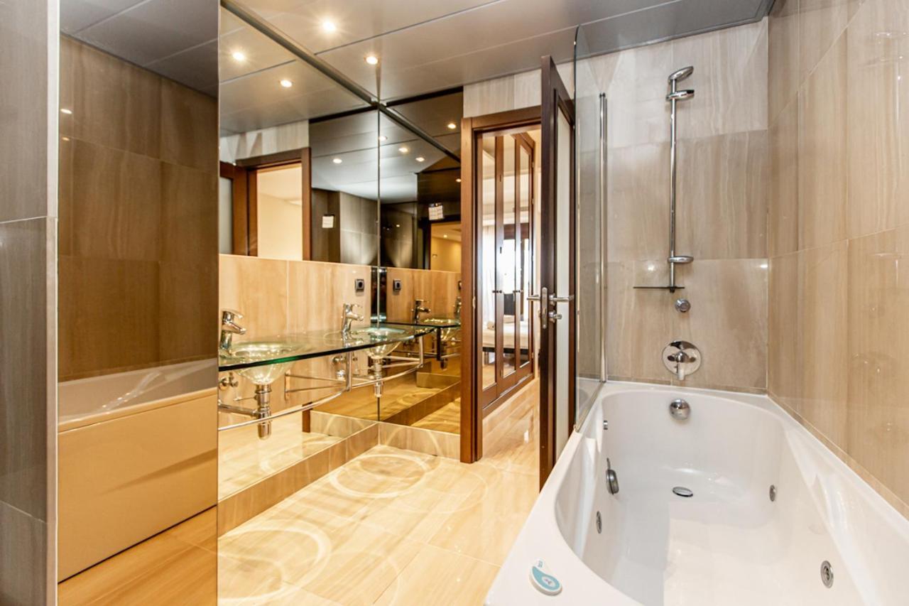 Frontline Luxe Apt In Bahia De La Plata Rdr214 Apartment *