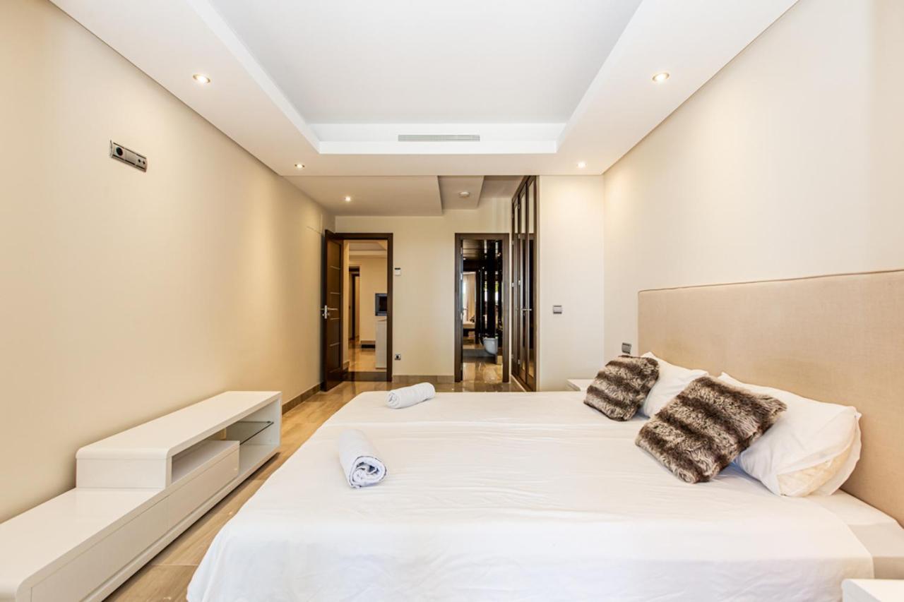Frontline Luxe Apt In Bahia De La Plata Rdr214