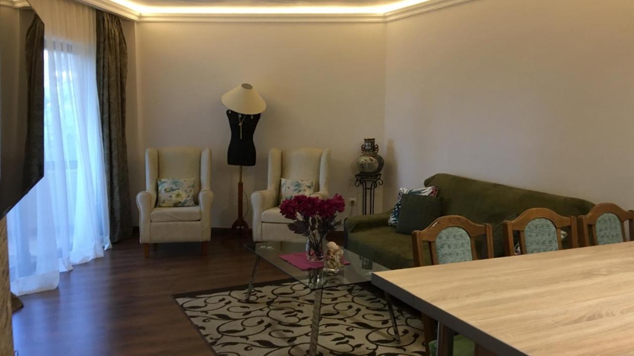 Atalaya Aparta Golf Estepona