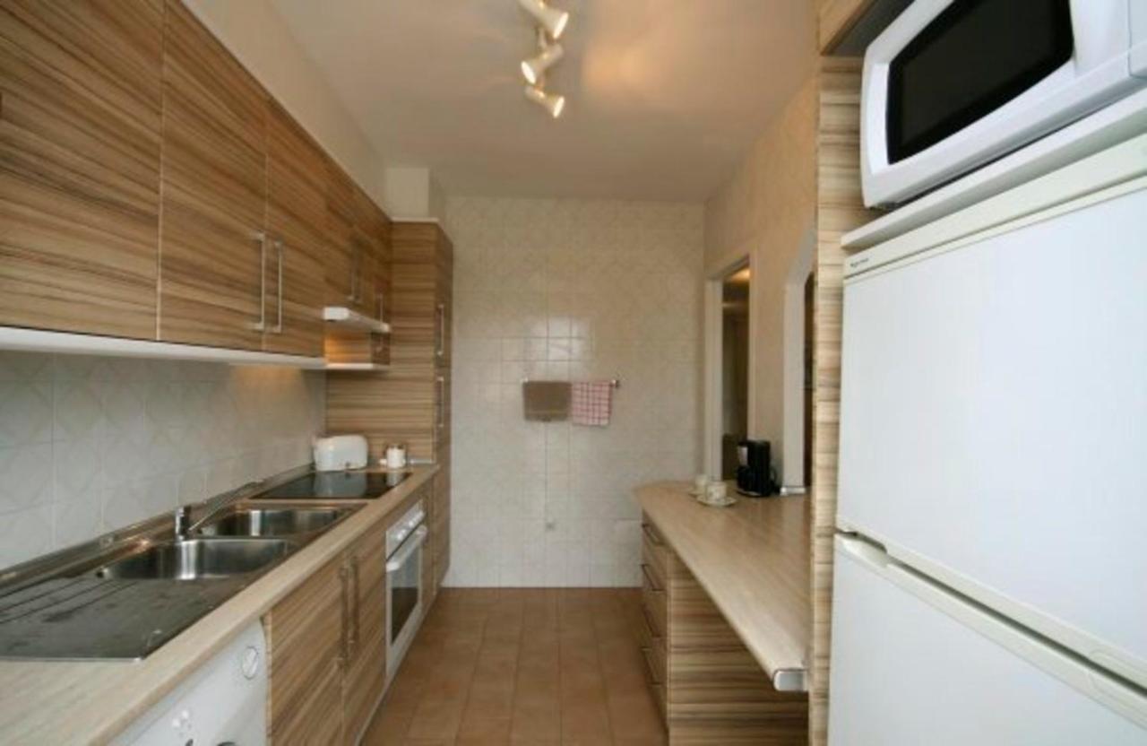 Holiday home Beautiful Townhouse Internet Air Con 5 Guests
