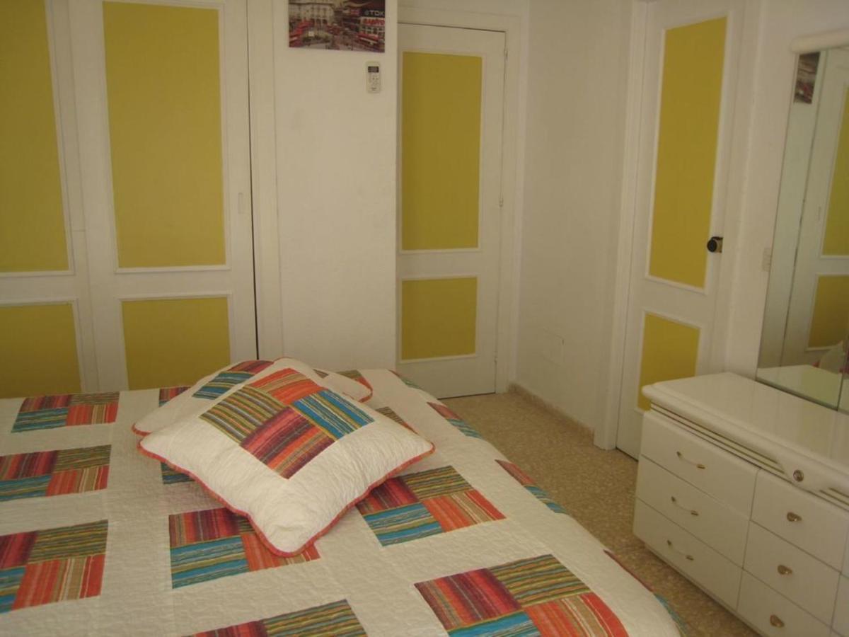 Beautiful Townhouse Internet Air Con 5 Guests Holiday home