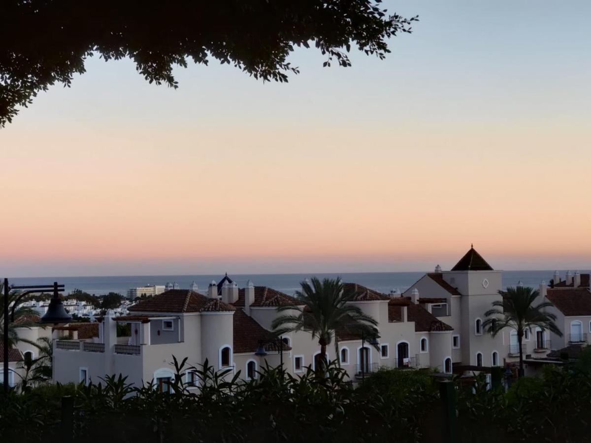 Marbella Golf & Sea Apartment