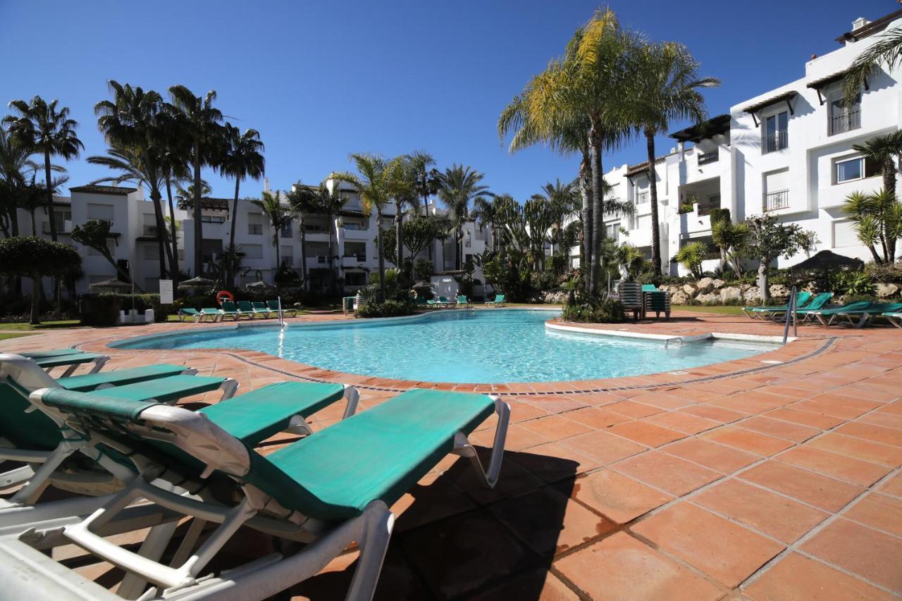 Exceptional Beachfront Complex With Pool In Costalita,