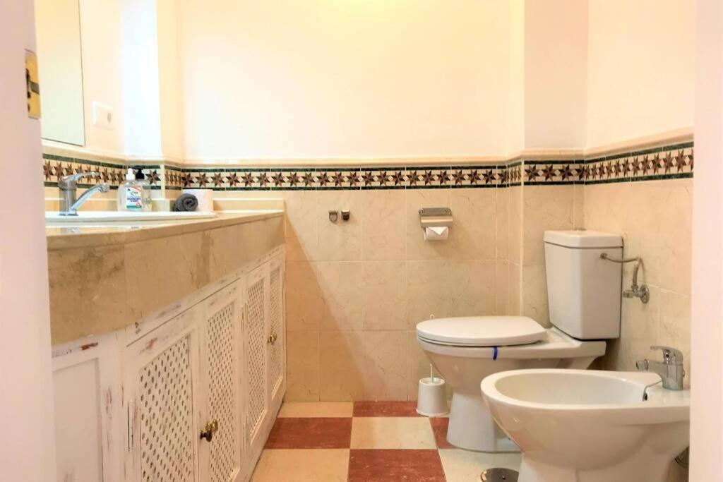 Penthouse Bermuda 2 *
