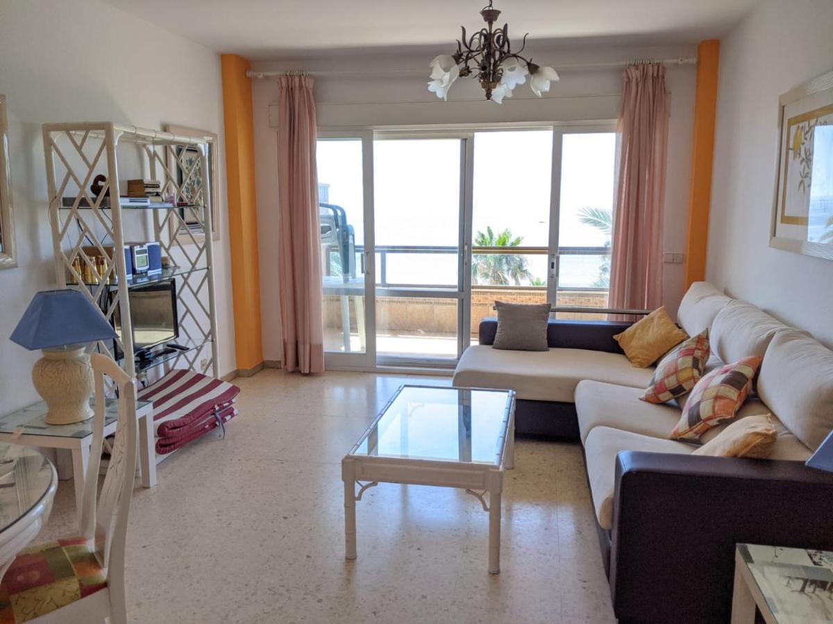 Primera Linea De Playa, 2-4 Personas Apartment Estepona