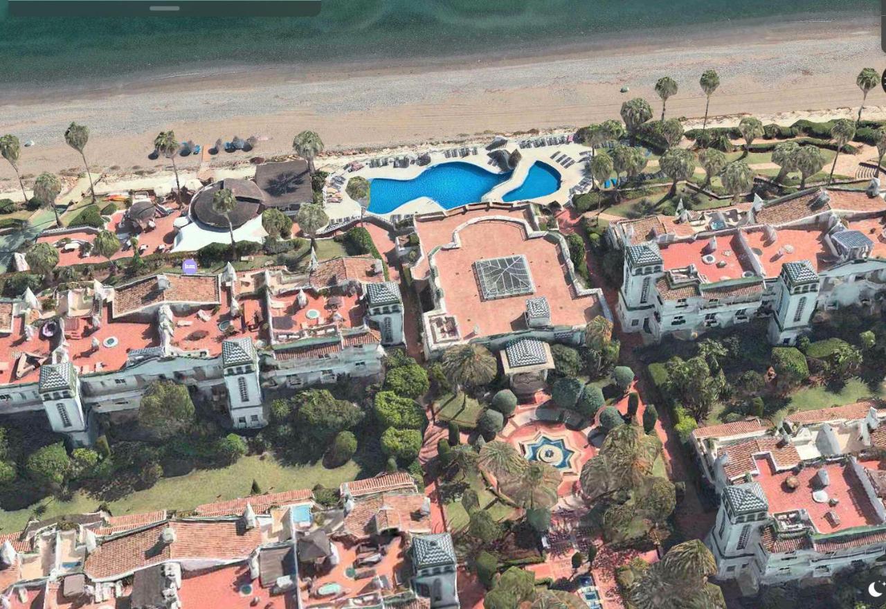 Dominion House * Estepona