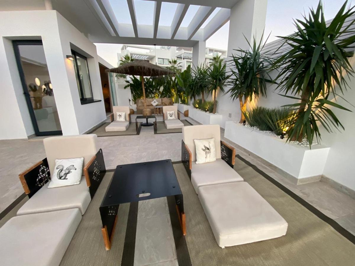 Siempre Mas Penthouse Atalaya Hills Golf Marbella 2 Large Bedrooms 4 Guests Apartment *