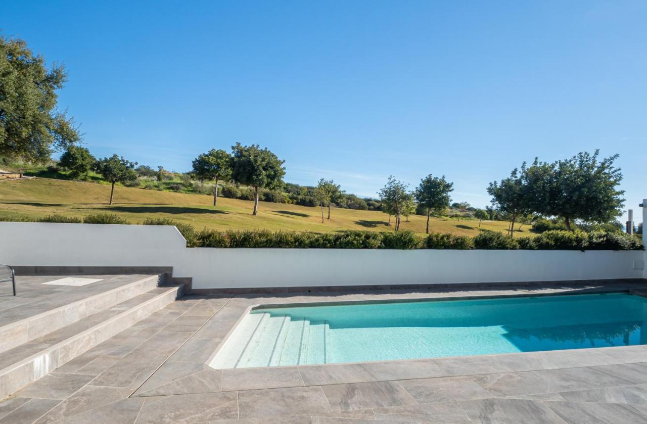 Apartment 2310-luxury Villa, Private Pool And Golf-sea View Estepona