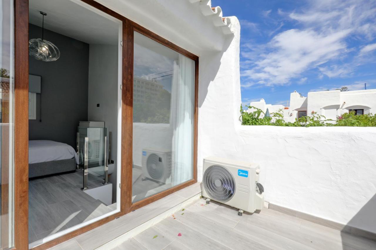 Modern House Only A 3 Minute Walk To The Beach. Apartamento *