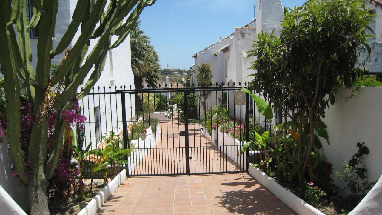 Holiday home Beautiful Townhouse Internet Air Con 5 Guests