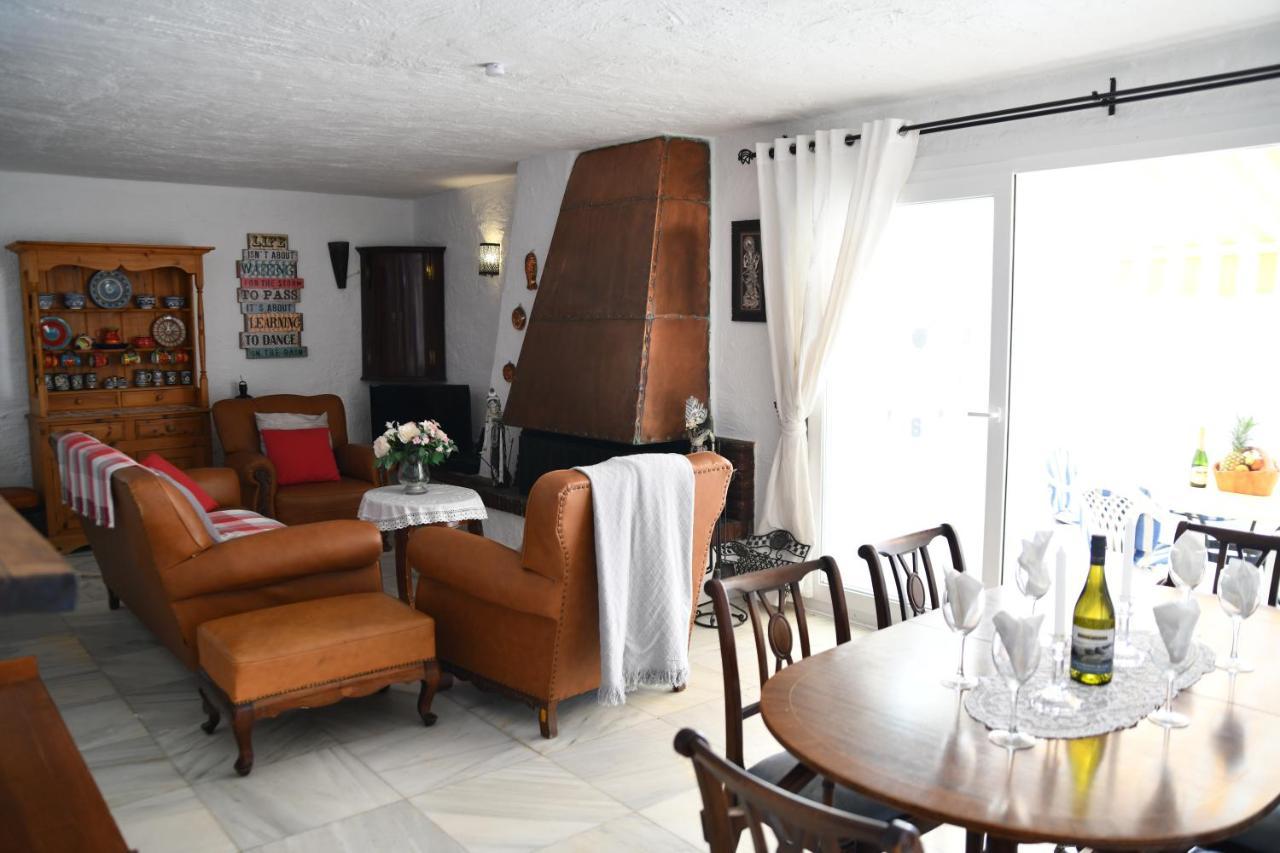 Sea Shells At Bahia Dorada Holiday home *