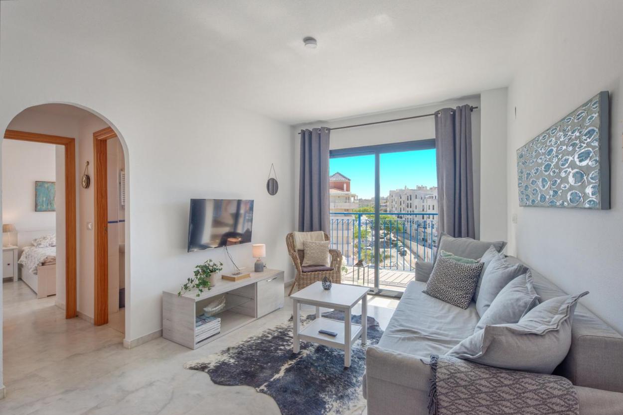 Puerta Del Mar Rooftop Apartment Estepona