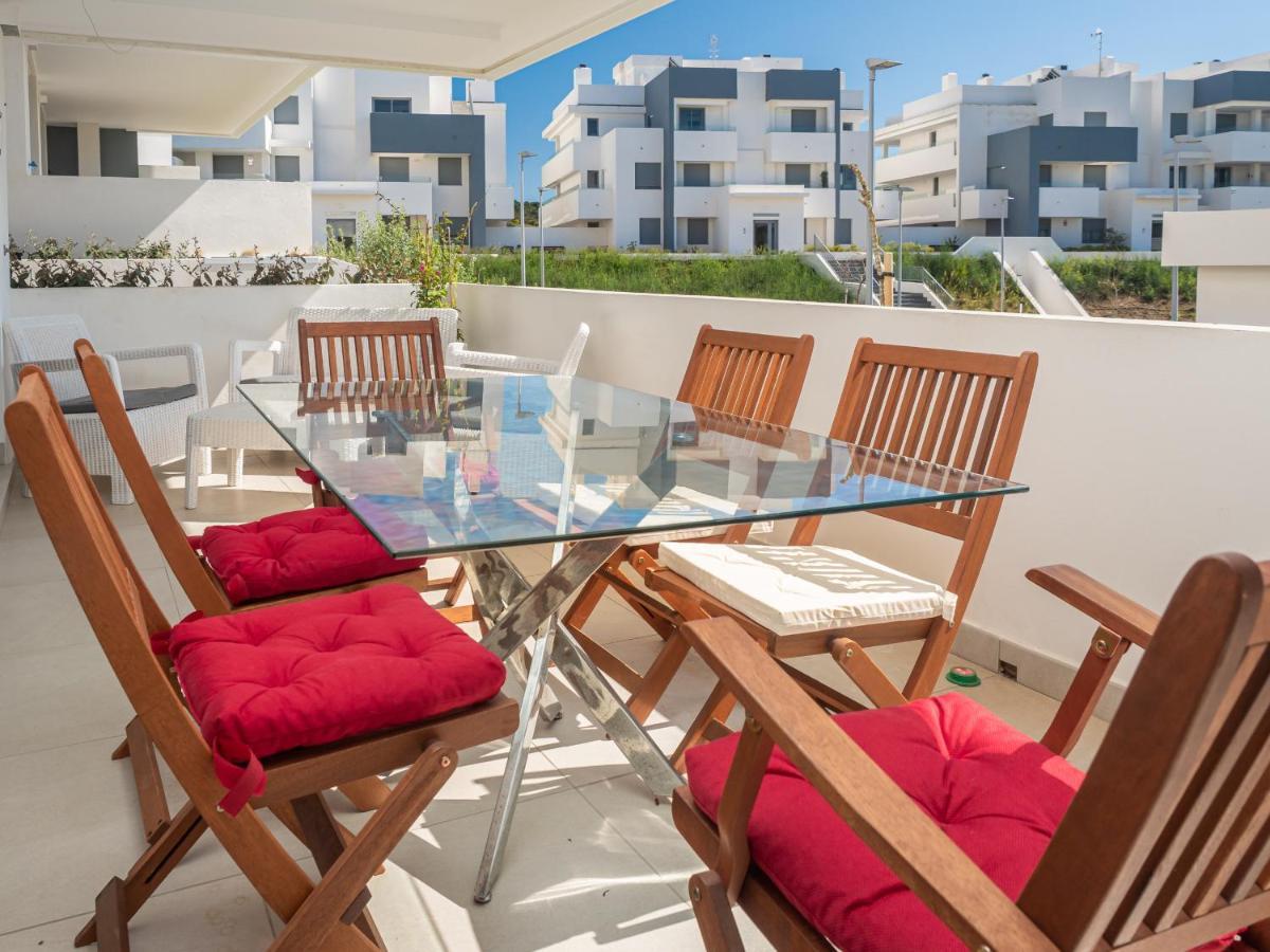 2313-amazing New Luxury With Three Bedrooms *