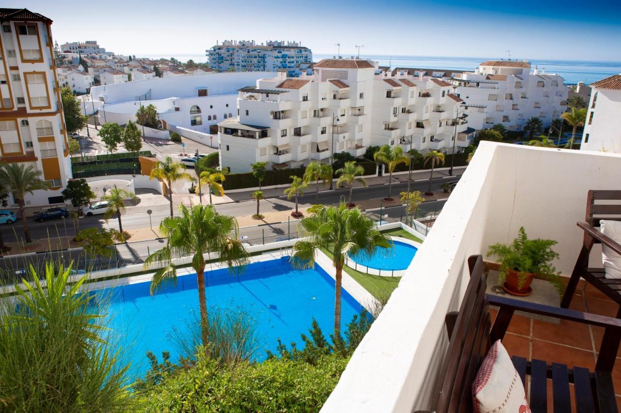 Seaside Terrace: 2-bedroom With Pool And Ocean Views * Estepona