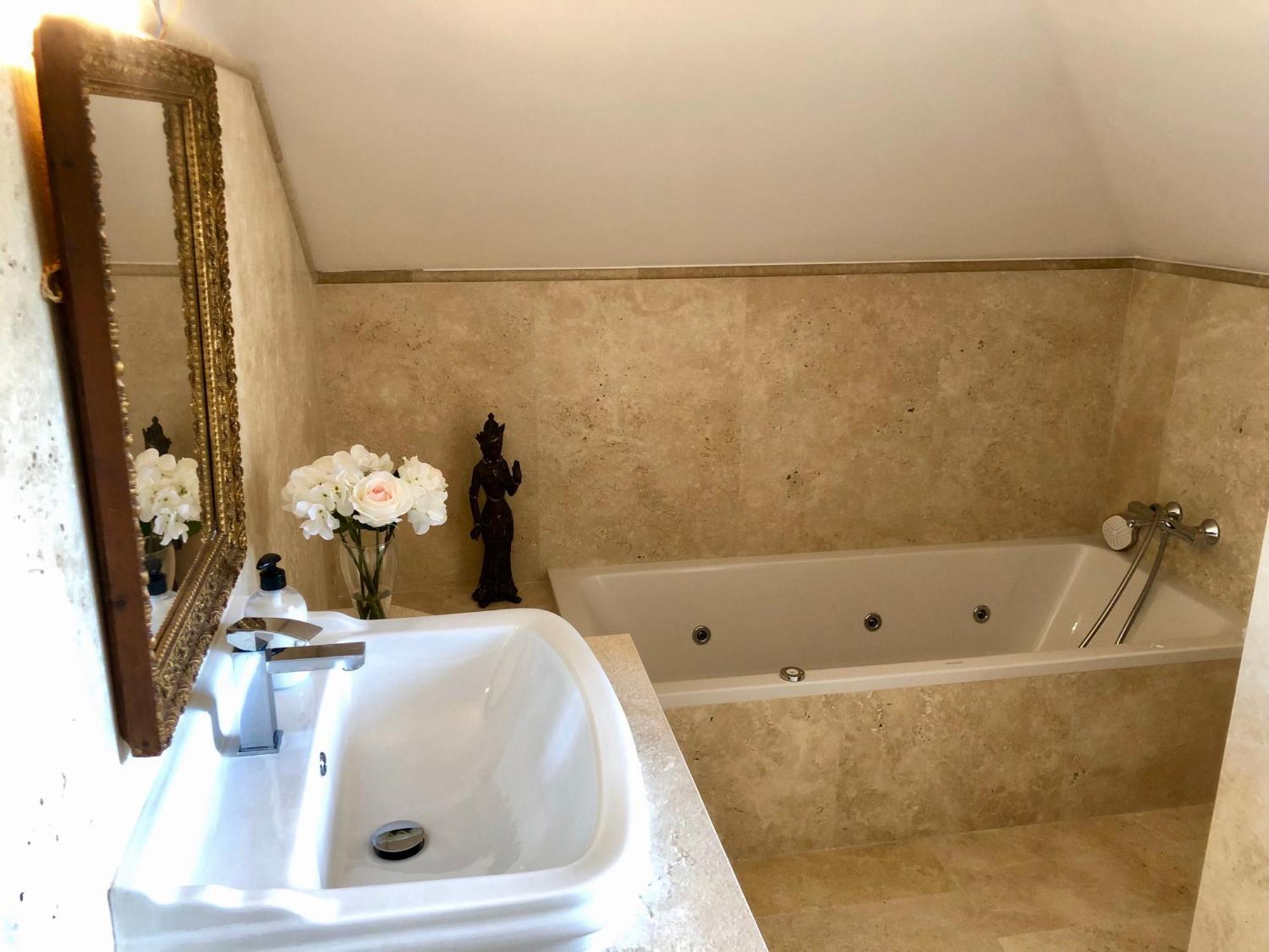 Huge Golf And Mansion 8 Min From Puerto Banus Holiday home